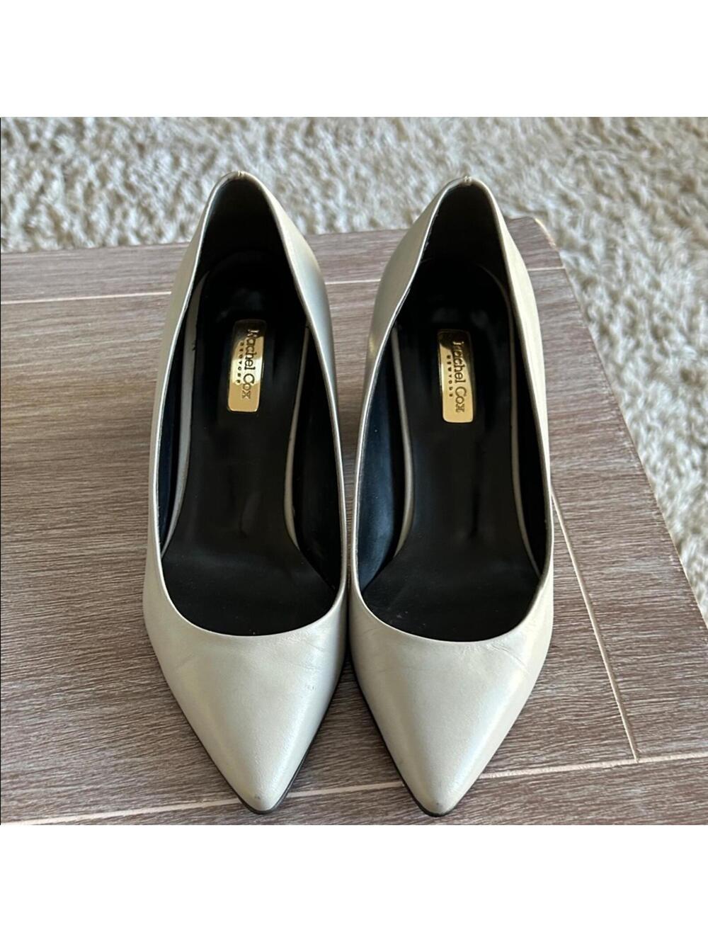 Elegant Gray Pointed Toe Heels